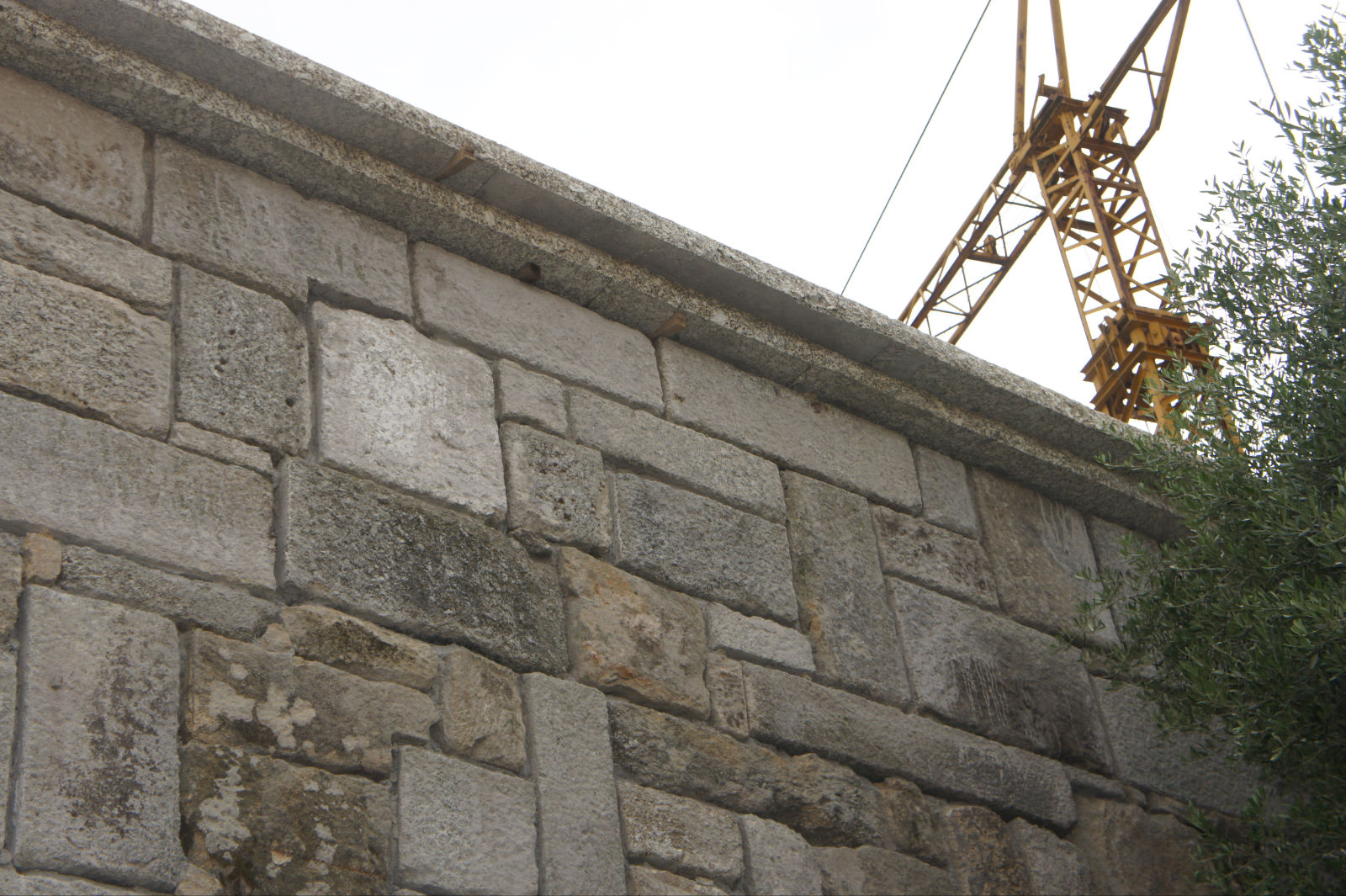 Como usar argamassa numa fundação em pedra rachão, ⊛, Construindo a 🏡 João  de barro