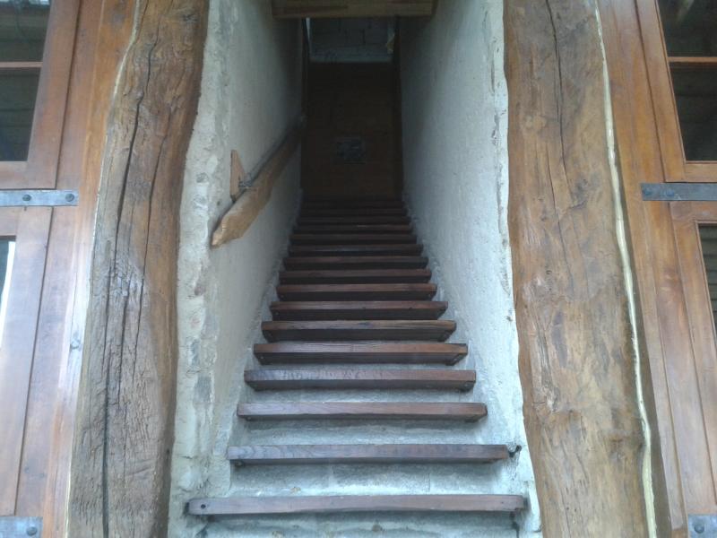 escadas pouso da serra.jpg