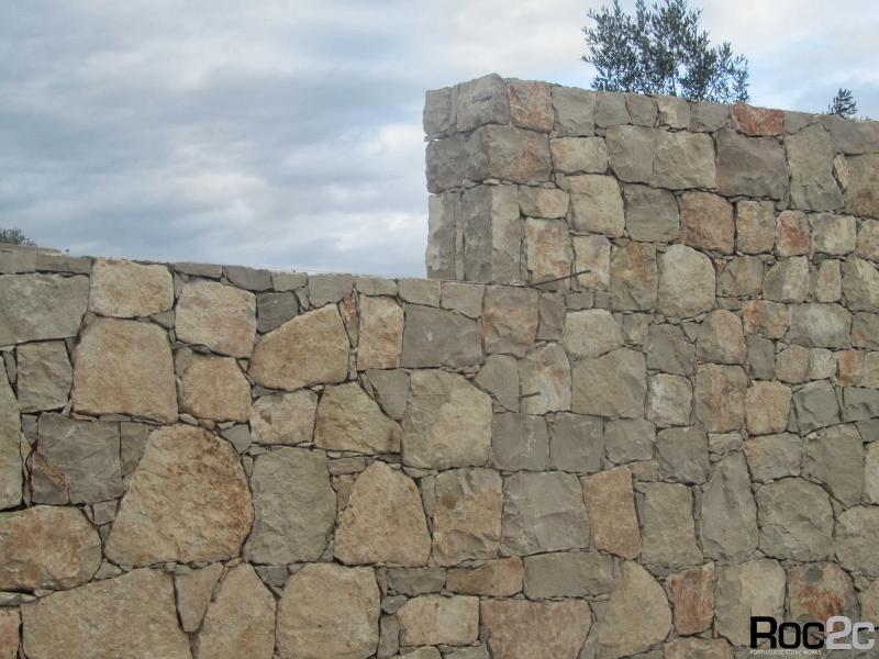 Roc2c albufeira muro pedra stone wall 4.jpg
