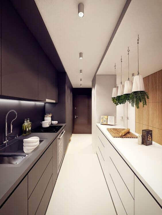 4-long-narrow-kitchen-layout.jpg