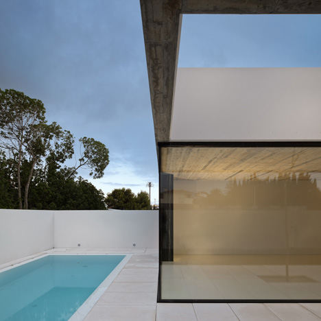 Dezeen_House-in-Juso-by-ARX-Portugal-and-Stefano-Riva_5.jpg